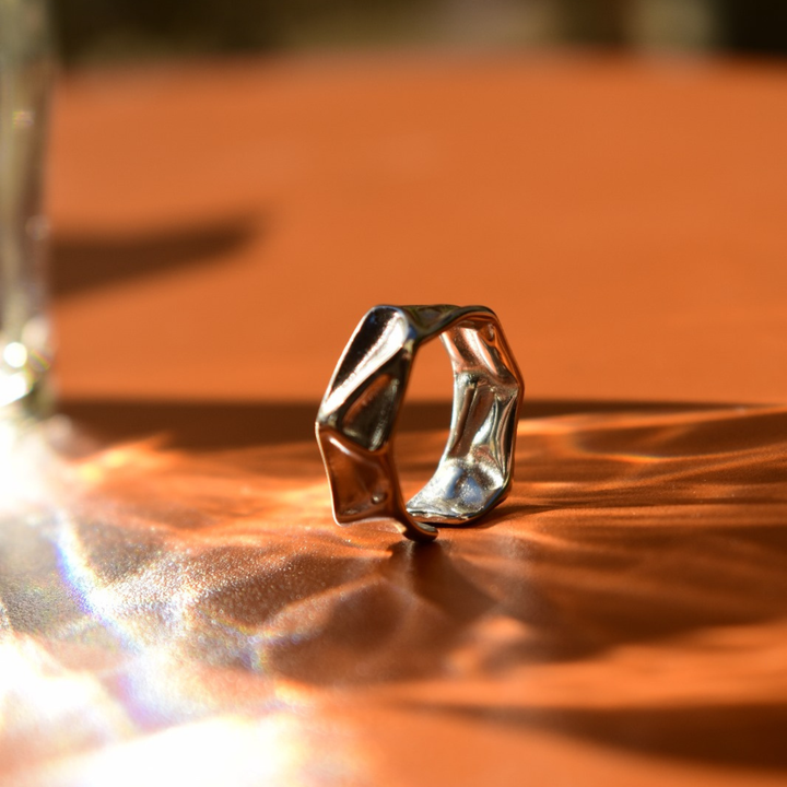 Gehämmerter Ring - Silber