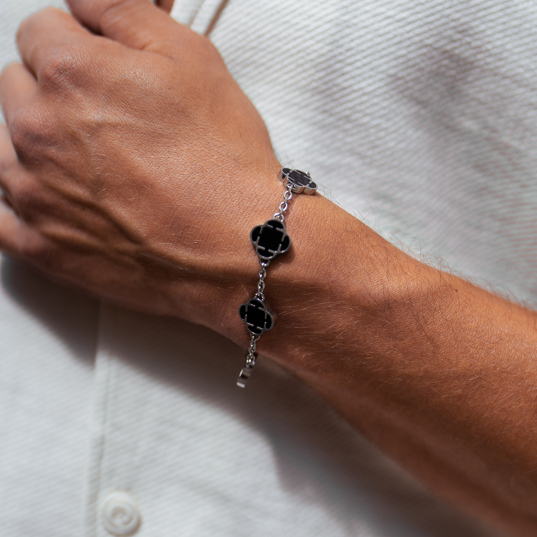 Onyx Clover Armband – Silber